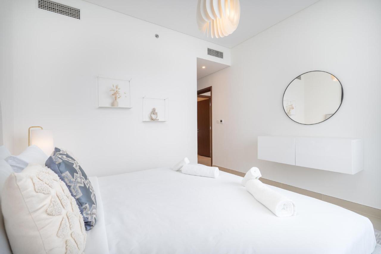 Apartment Sunset Spot With Breathtaking View By Suiteable