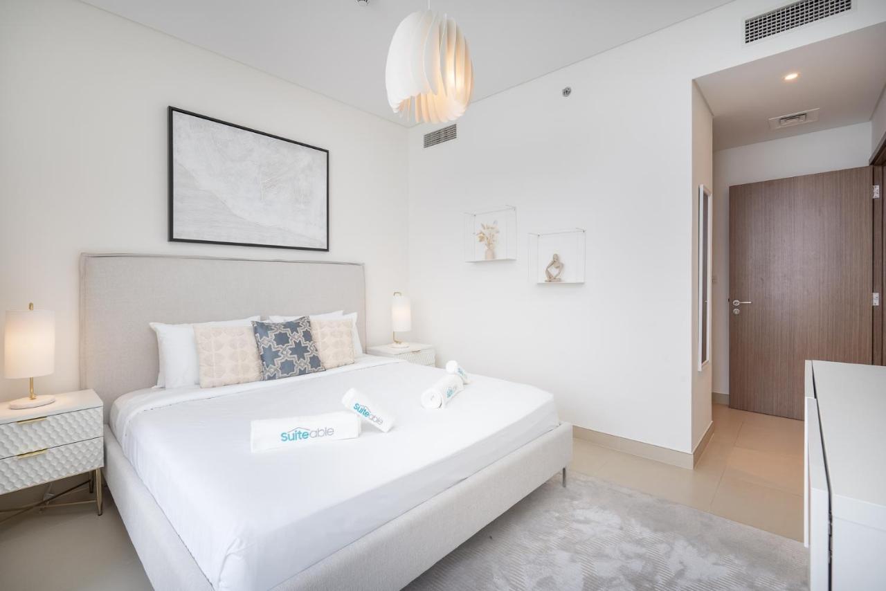 Sunset Spot With Breathtaking View By Suiteable Apartment Dubai