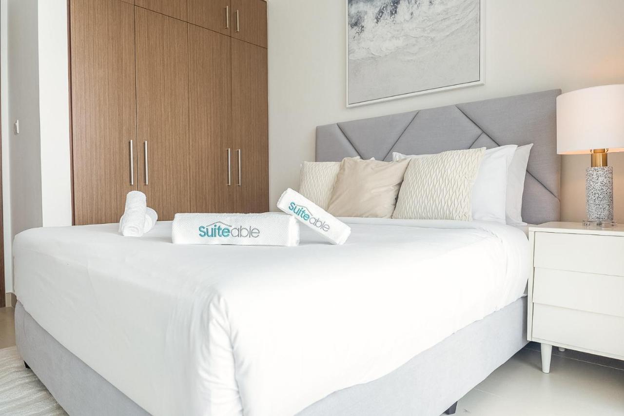 Sunset Spot With Breathtaking View By Suiteable Apartment Dubai